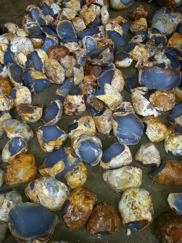 土耳其蓝玉髓原料原石纯天然宝石做手把件吊坠好原料