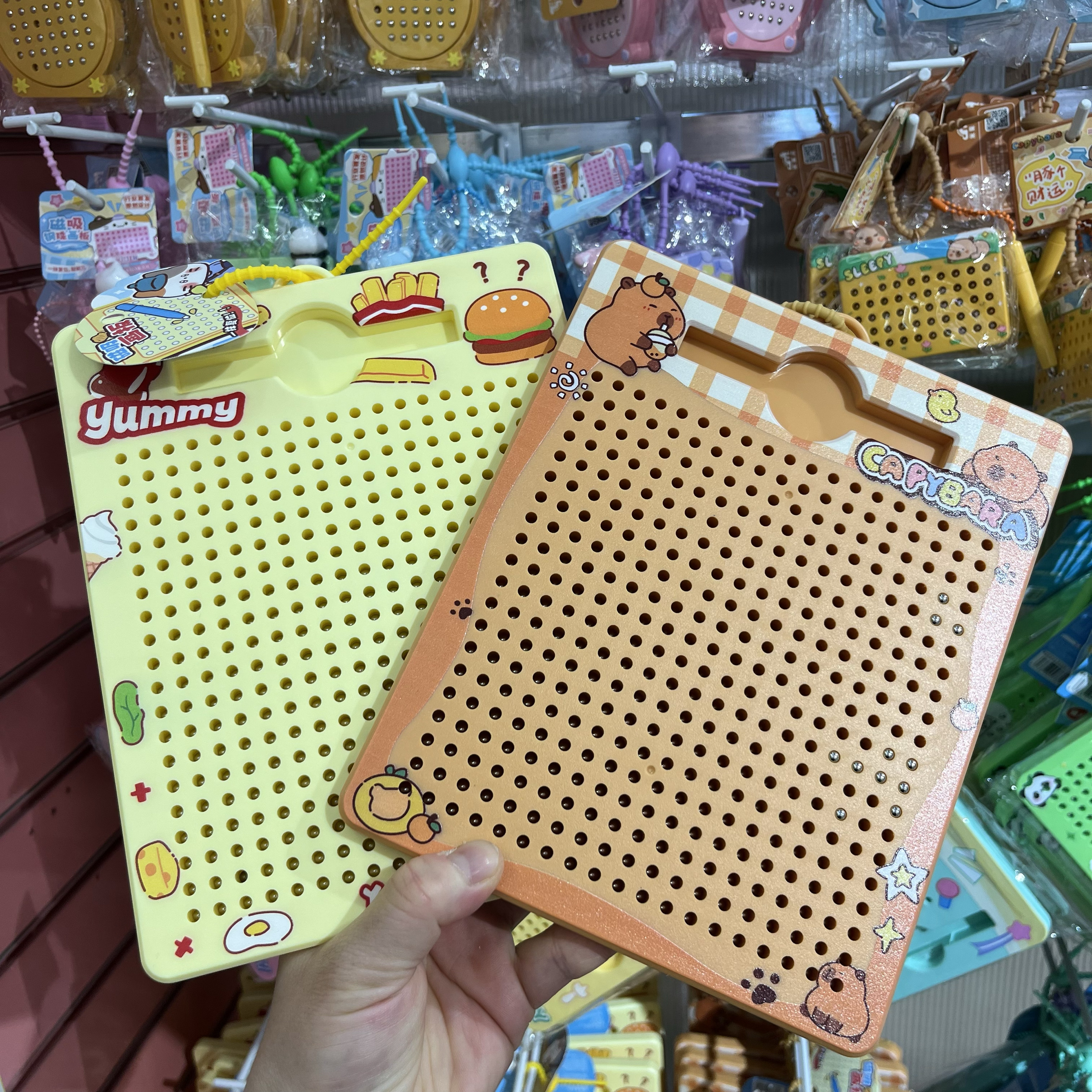 新款正版可爱汉堡磁吸钢珠画板钥匙扣挂件创意小礼品情侣车钥匙扣
