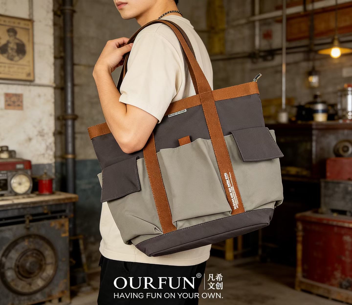 凡希新款帆布袋大容量手提包单肩包斜挎包通勤骑行机车包托特包