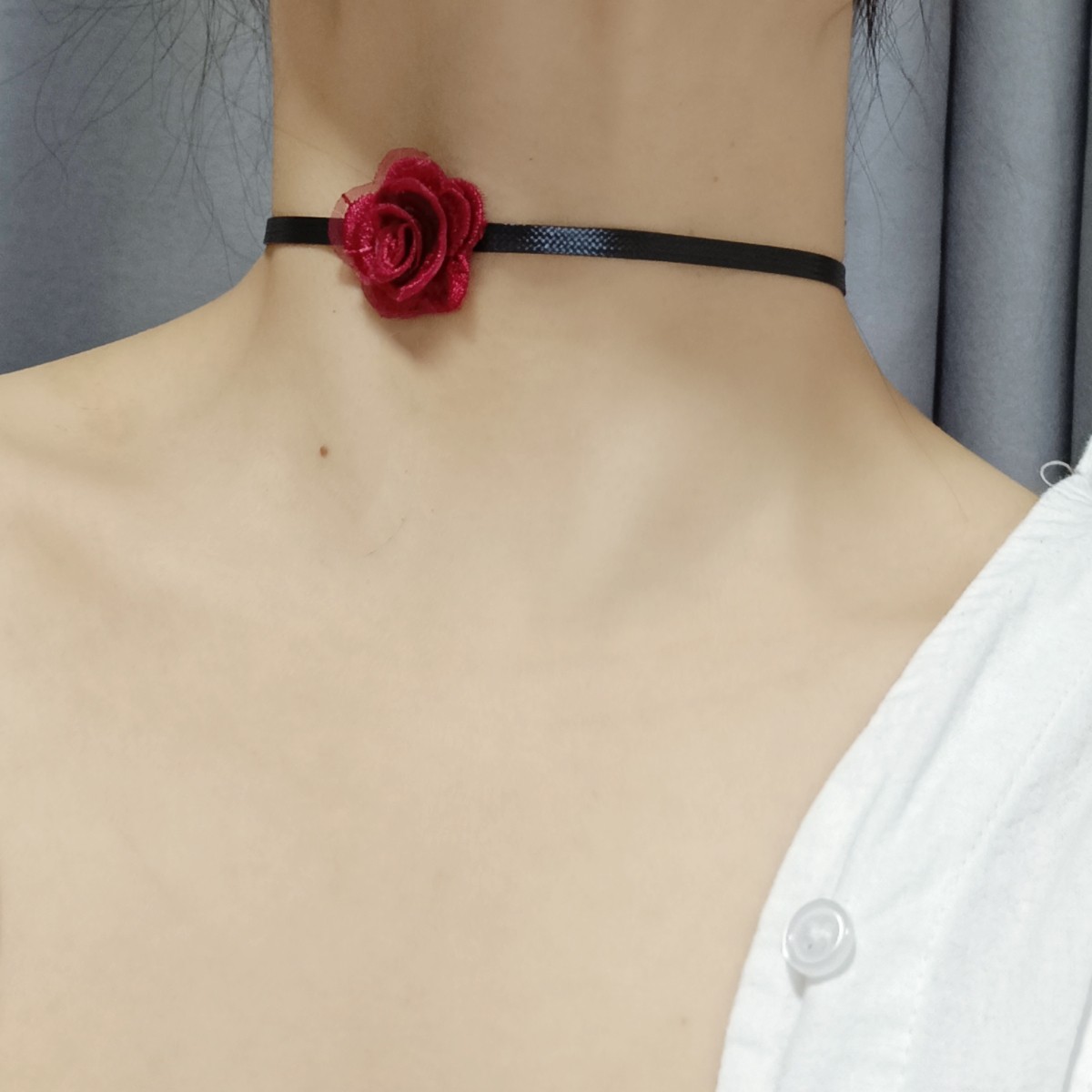 玫瑰花颈链法式气质高级感项链脖链节日氛围感锁骨链女脖子配饰