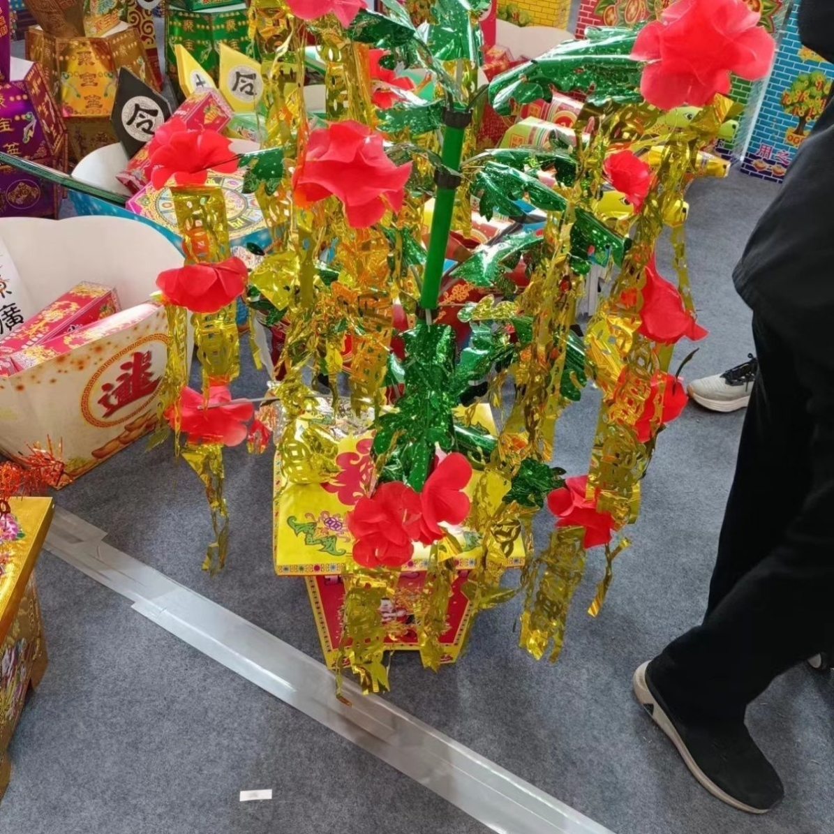 摇钱树殡葬用品塑料1.2白事塑料布材料纸扎灵堂纸活布置新款