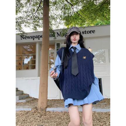 秋装搭配一整套2025条纹衬衫连衣裙子女绝美学院风套装多巴胺穿搭