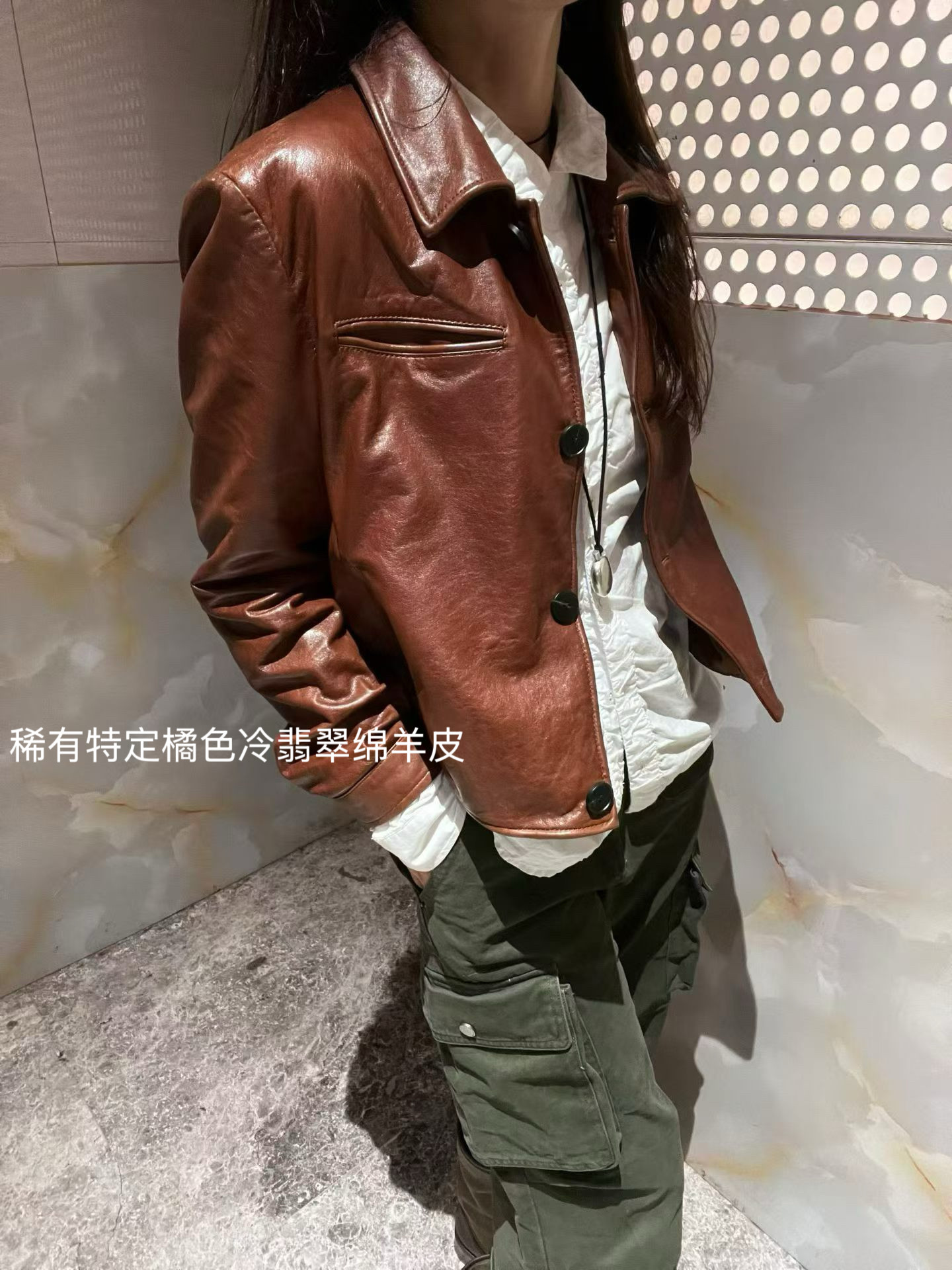 扭扭皮衣复古绵羊皮油蜡皮真皮皮衣女2026短款外套皮夹克显瘦上衣