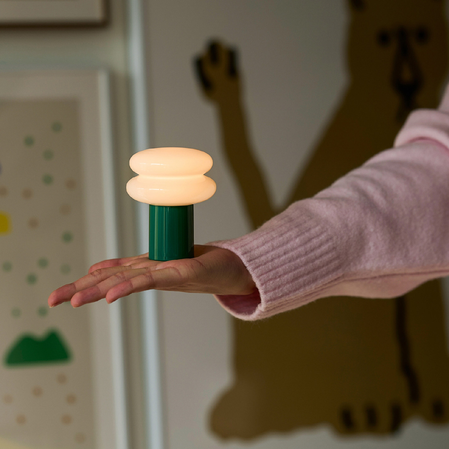 现货韩国进口台灯氛围灯桌面灯ilkwang灯喂奶灯学习初高中学习灯,家装灯饰光源,氛围灯,淘宝优惠券,粉丝福利购,淘宝优惠卷