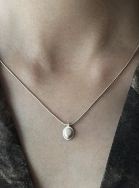 爱记臻系列纯银圆面吊坠项链