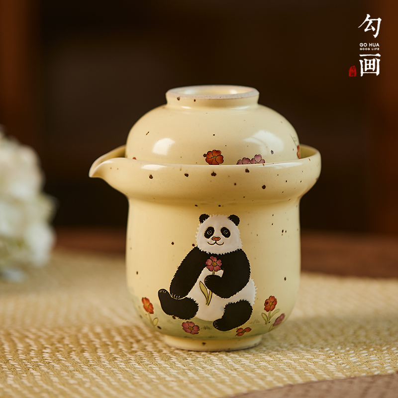勾画熊猫花花一壶一杯旅行茶具