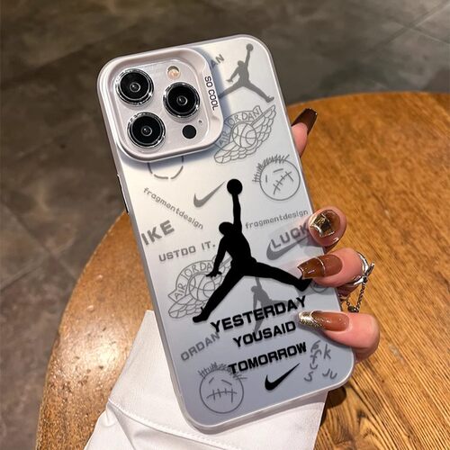 篮球飞人17系列手机壳适配iPhone