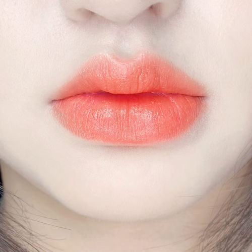 浅蜜橘滋润口红自然橘橙红淡颜显白日常淡妆素颜提升气色热门平价