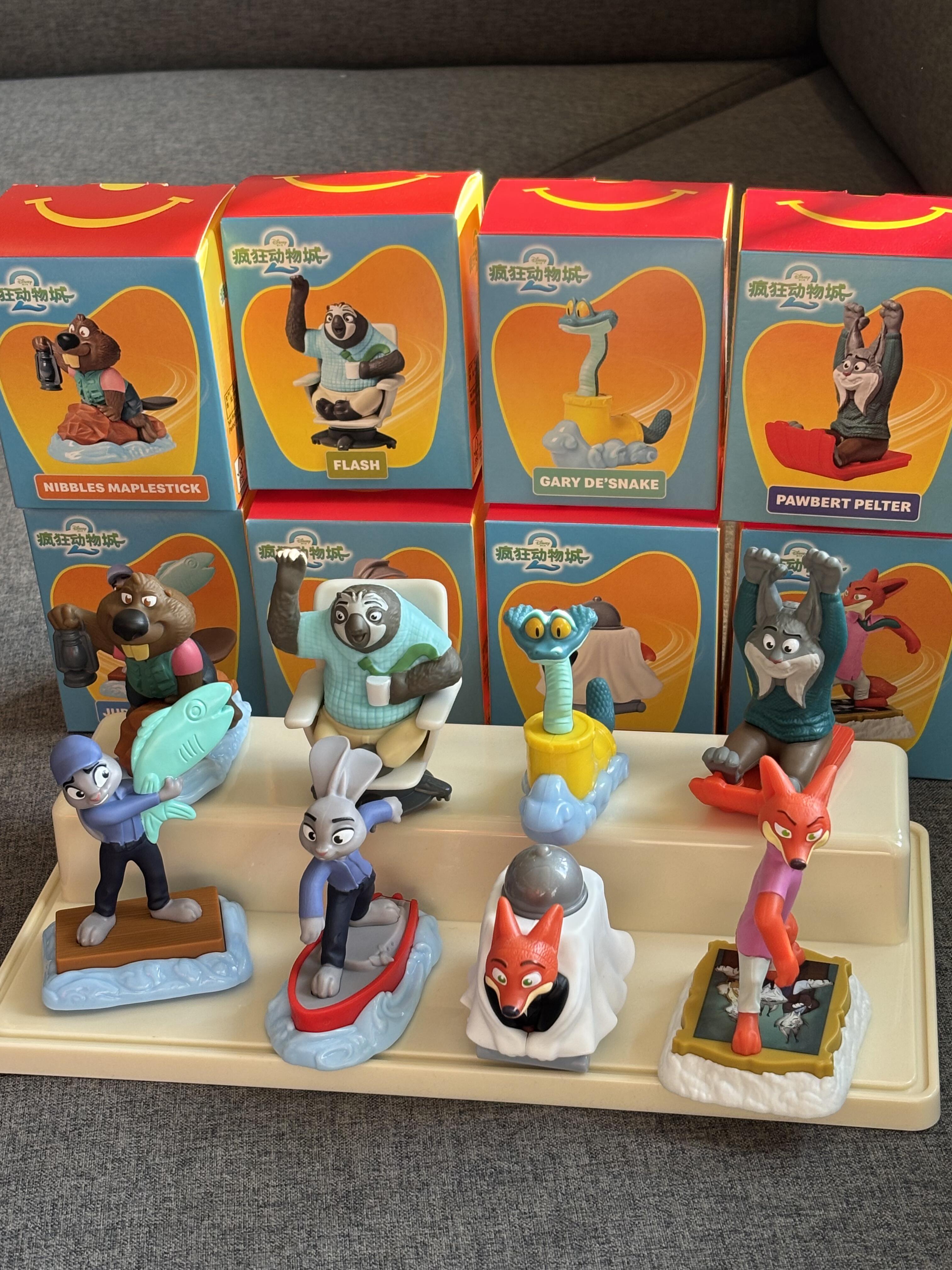 正品代购麦当劳联名疯狂动物城尼克朱迪闪电狐狸蛇熊兔子狐狸手办