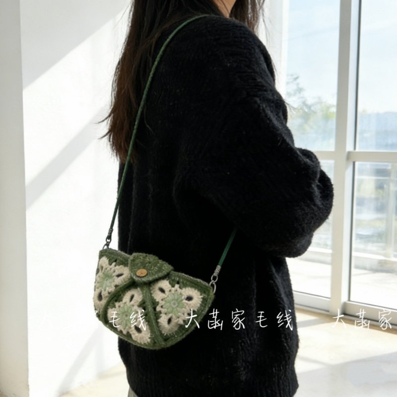 牛角招财包钩针编织 三角形祖母格毛线花片新年复古DIY斜挎包材料,服饰配件/皮带/帽子/围巾,DIY编织材料包,淘宝优惠券,粉丝福利购,淘宝优惠卷