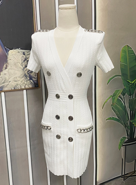 35.9/39.9/45.9/49.9/55.9/59.9/65.9/69.9 女装连衣裙等直播专拍