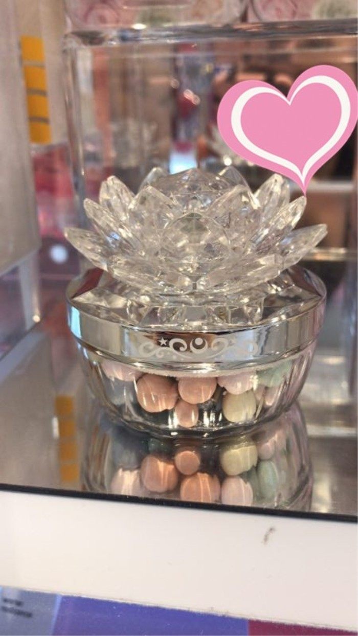 日本万代美少女战士25週年版幻之銀水晶珍珠粉盒/彩色珍珠蜜粉球|msdalam kategori Alat solek/minyak wangi/kecantikan, serbuk/serbuk longgar - dari Buy2taobao.com untuk memberikan perkhidmatan ejen Taobao profesional membeli