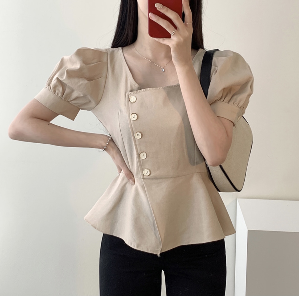 Irregular button top