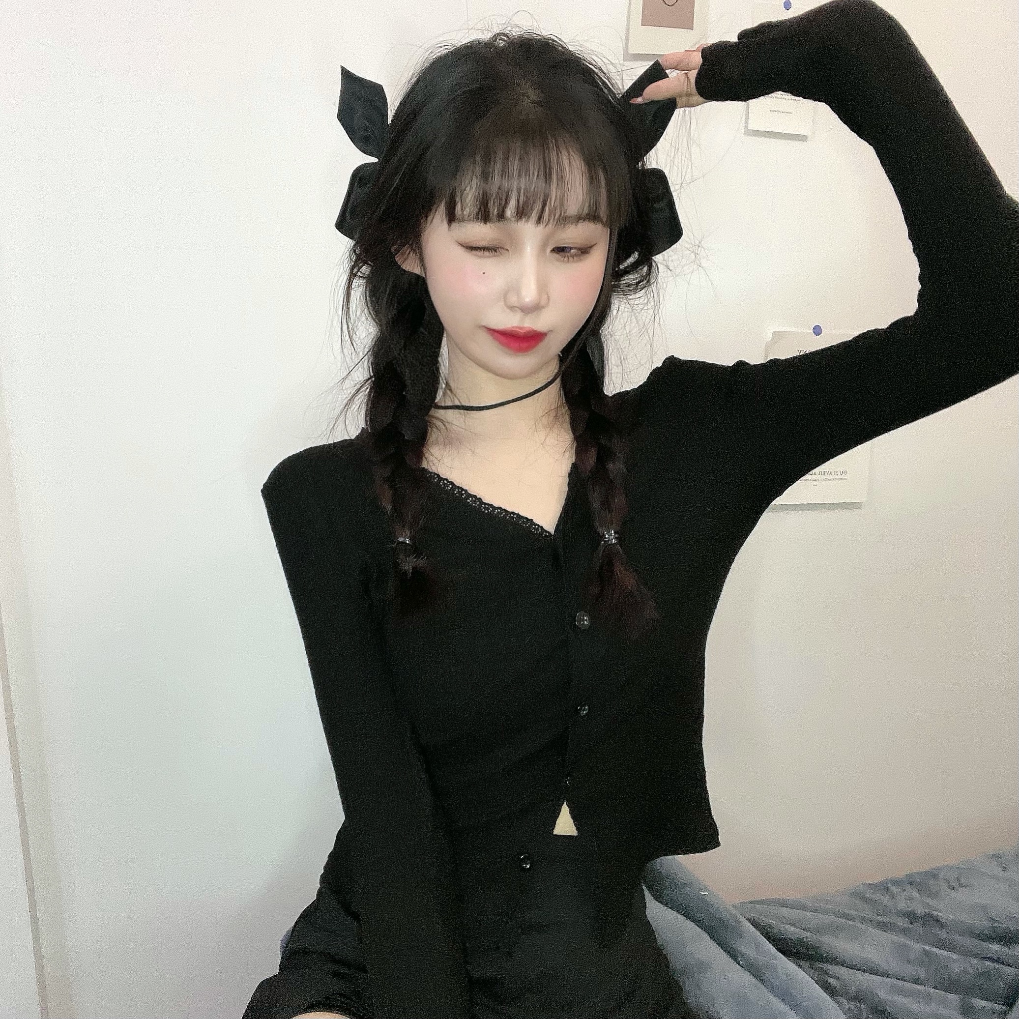 Real price, simple and slightly transparent long sleeve thin bottom T-shirt