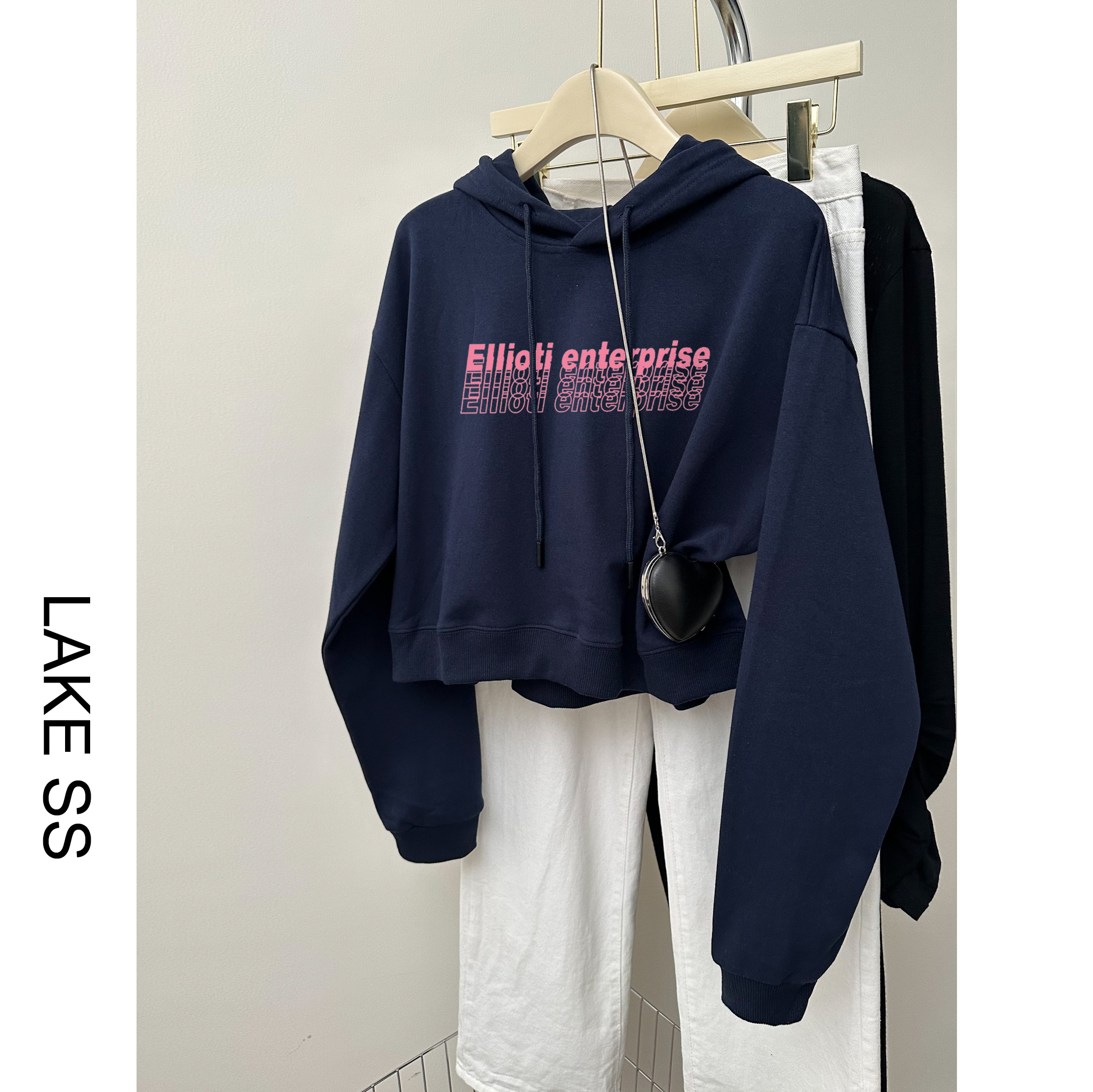 秋季短款卫衣女春秋款薄款2025新款藏青色小个子宽松高腰上衣连帽