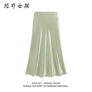 醋酸缎面2026新款 显瘦A字包臀裙 鱼尾裙半身裙半身长裙子绿色修身