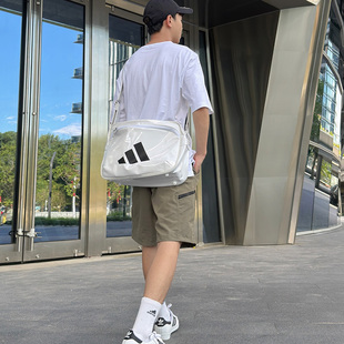 Adidas阿迪达斯正品 运动休闲健身包旅游单肩斜挎包电脑包IB0298