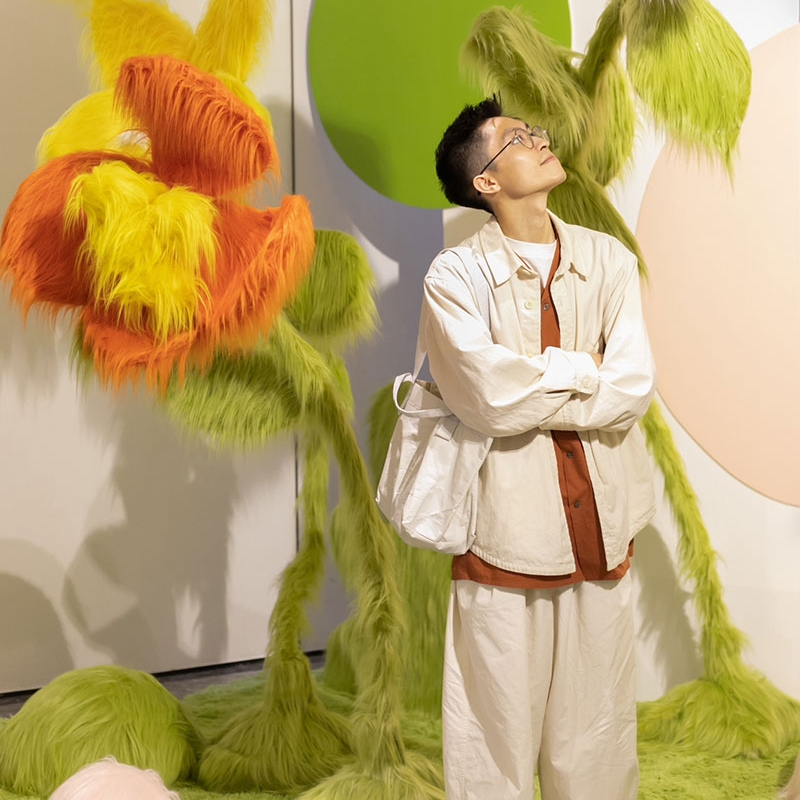 超大毛茸茸花多巴胺美陈主题乐园