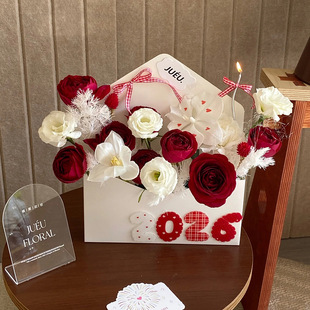 新款信封情人节花束包装空盒手工插花盒手提花盒牛皮纸鲜花手提袋
