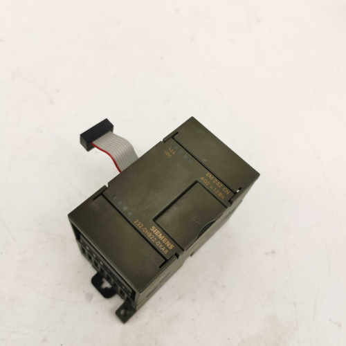 SIEMENS  EM232扩展模块 6ES7 232-0HB22-0XA0/0XA8 实物拍摄 PLC