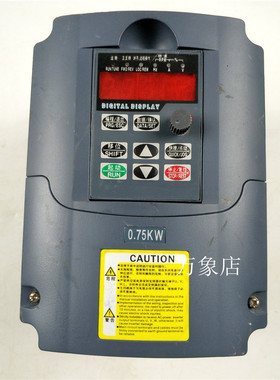 INVERTER 变频器 PC8100-G0007-4 0.75KW 3PH 380VAC 实物拍摄