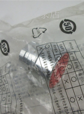 ZB2BA4C 红色平头按钮头ZB2 BA4C 按钮开关ZB2-BA4C