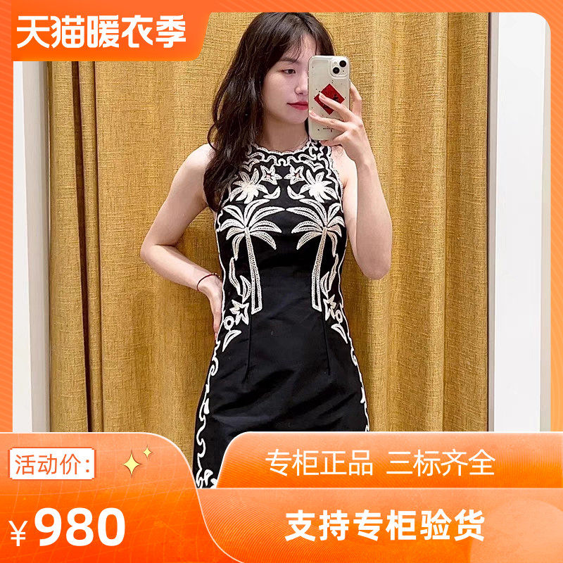 黑色复古刺绣无袖连衣裙短裙