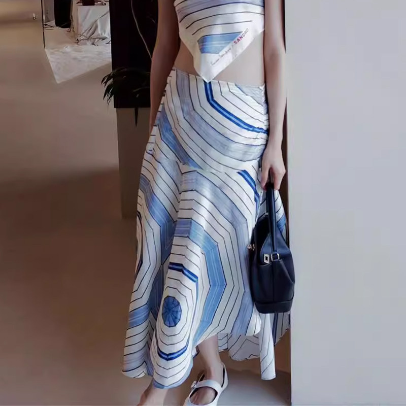maSande2025春夏新款女装法式几何图案印花不规则印花半身裙SFPJU