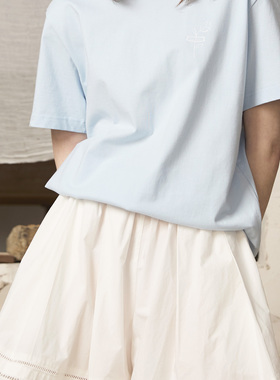 En blanc.ligne crème原创设计白色镂空花边短裙裤