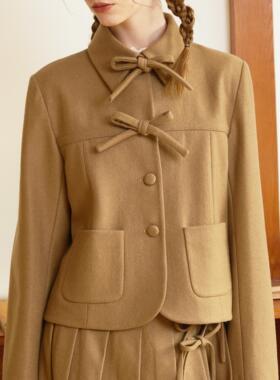 En blanc.ligne crème原创设计浅驼色学院系带毛呢短外套