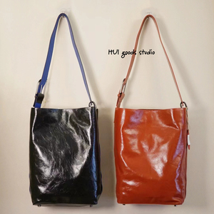 【慧革HUI GOODS】托特大包女包柔软油蜡头层皮大众复古极简设计