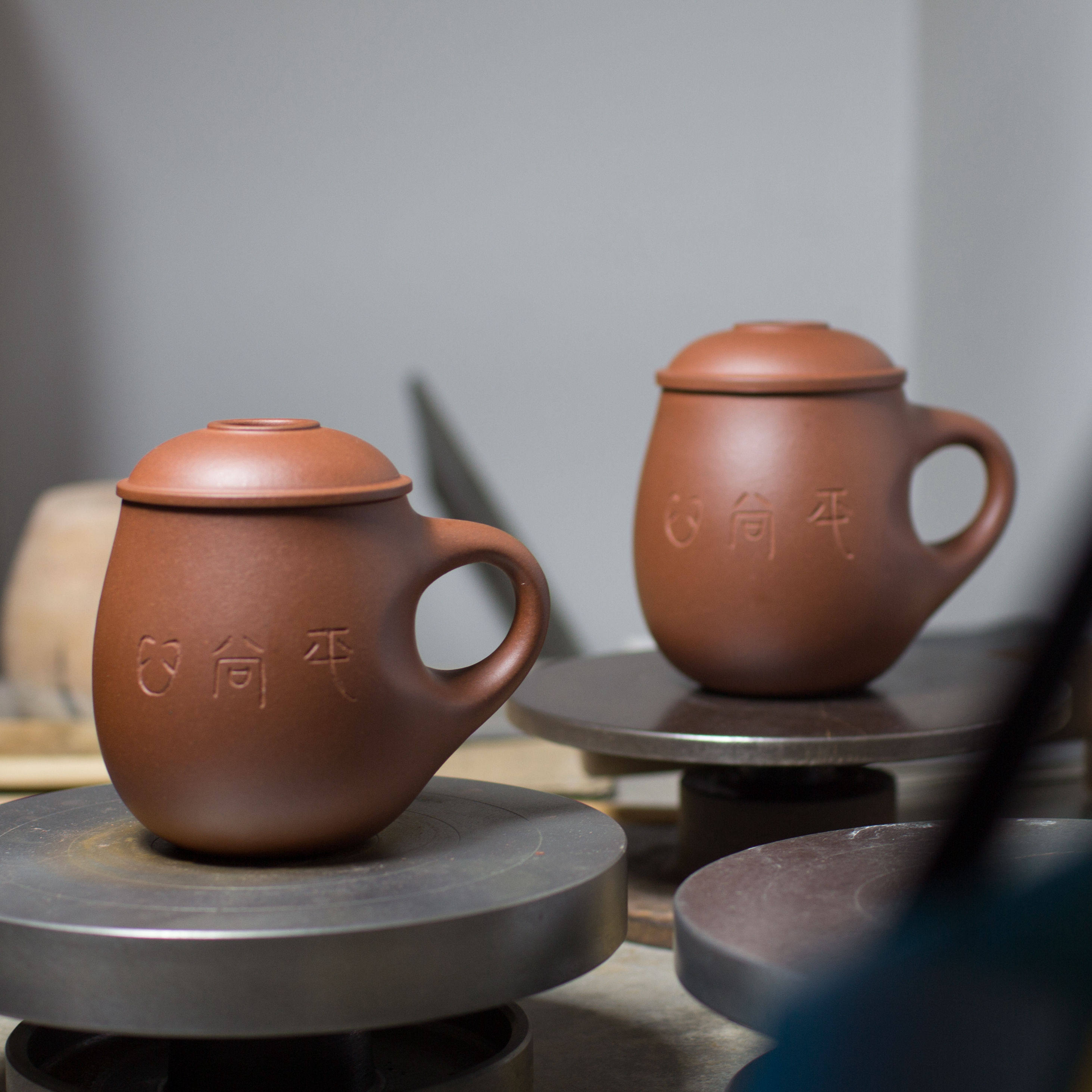 氿岕紫砂水月洞天紫砂杯黄龙山早期清水泥宜兴紫砂杯