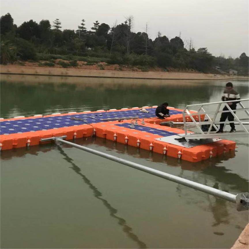 出售水上浮桥码头垂钓平台鱼排网箱养殖水上烟花表演平台游艇码头