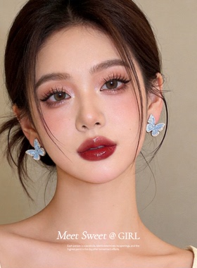 冰蓝色碎钻蝴蝶耳夹无耳洞女新款高级感耳环2026巨好看耳饰绝美