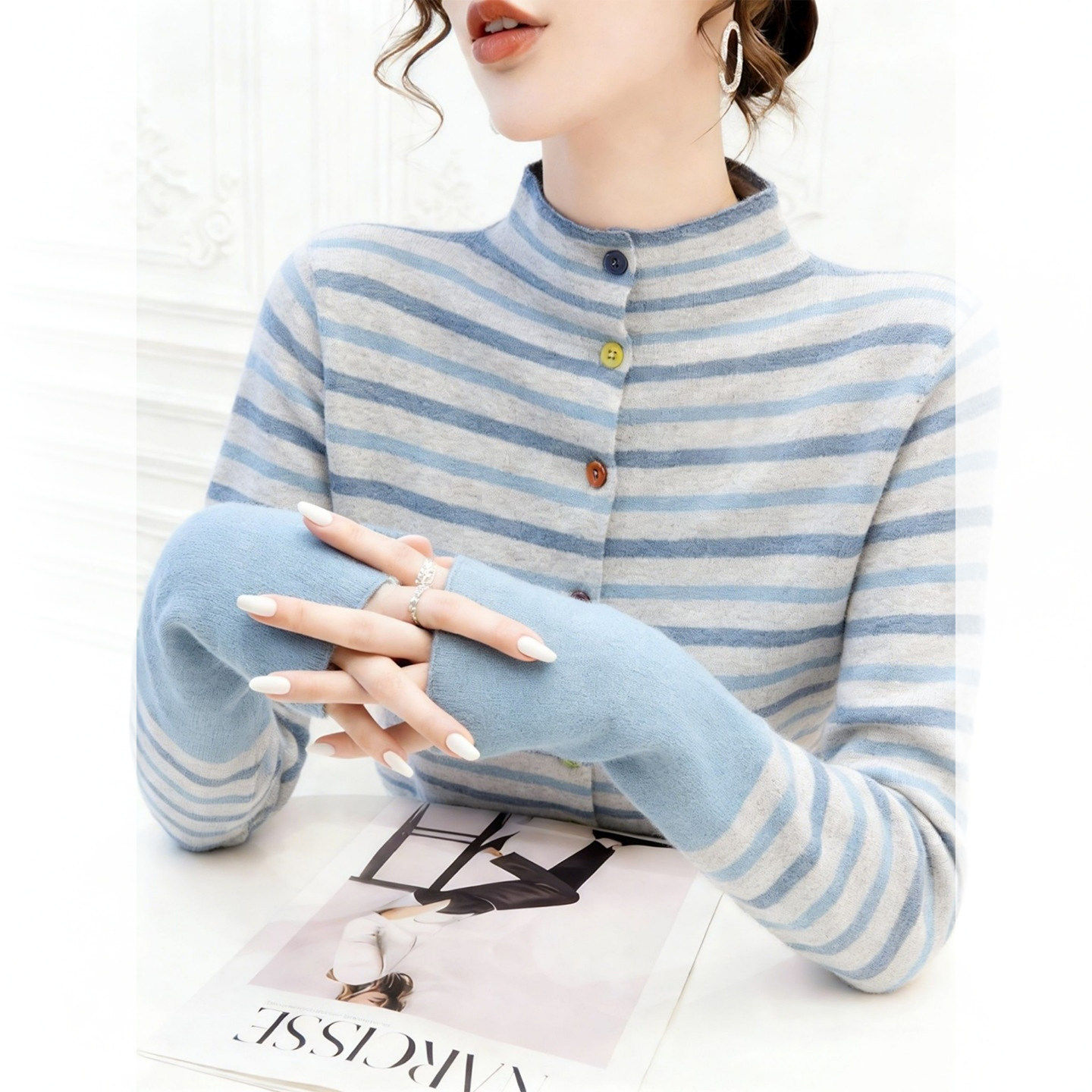 蓝色条纹半高领卷边针织开衫外套毛衣女春季穿搭2026超火减龄上衣