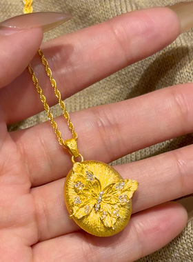 蝴蝶金色项链轻奢新中式