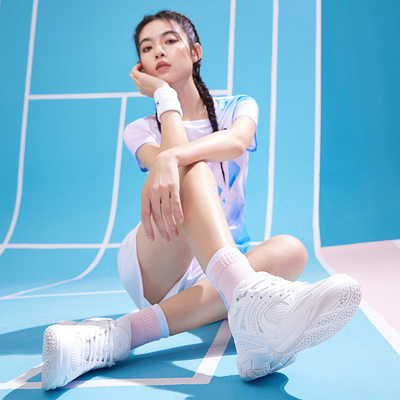 薰风羽毛球鞋防滑减震透气