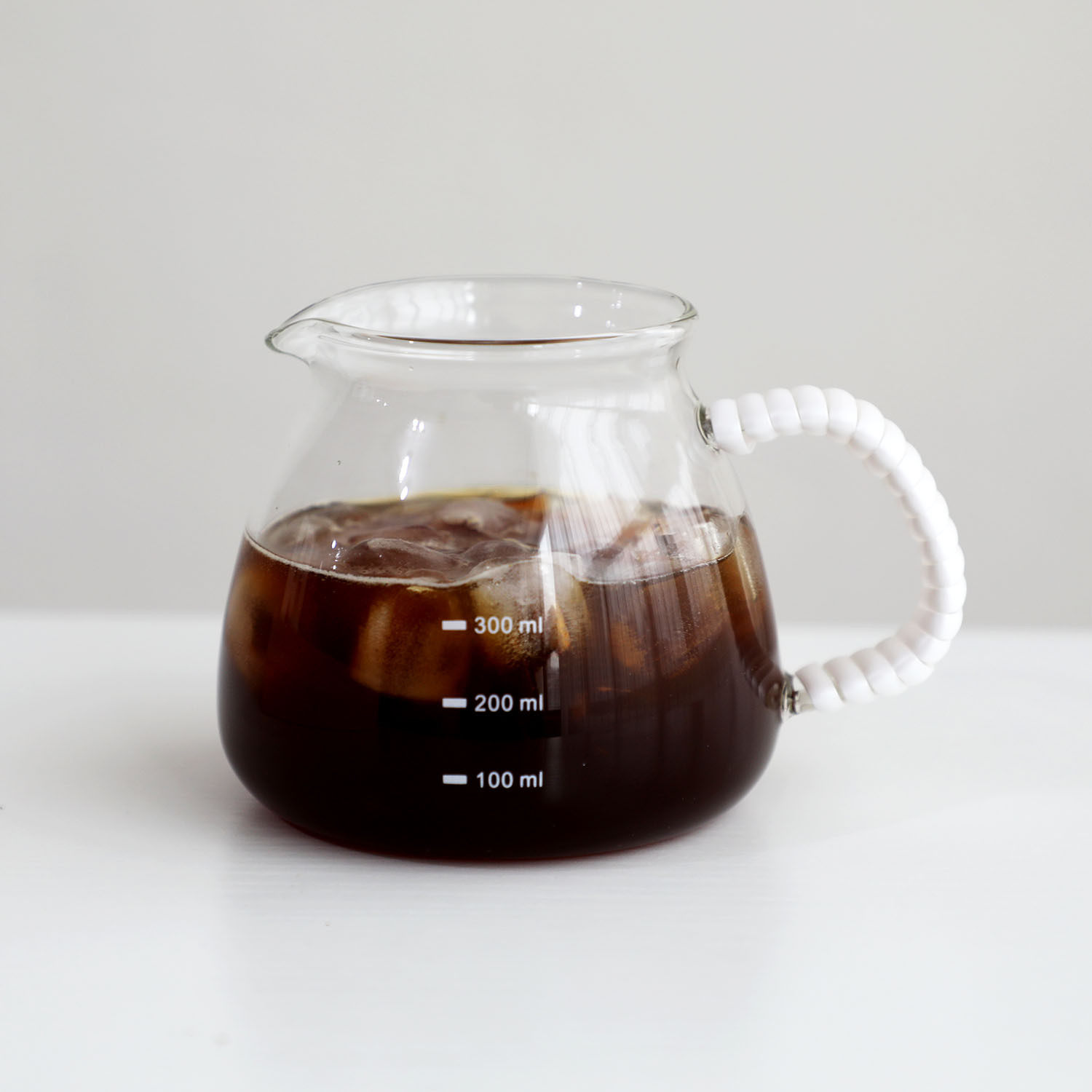 白色藤编咖啡壶手冲咖啡分享壶耐热玻璃杯简约茶壶家用有刻度