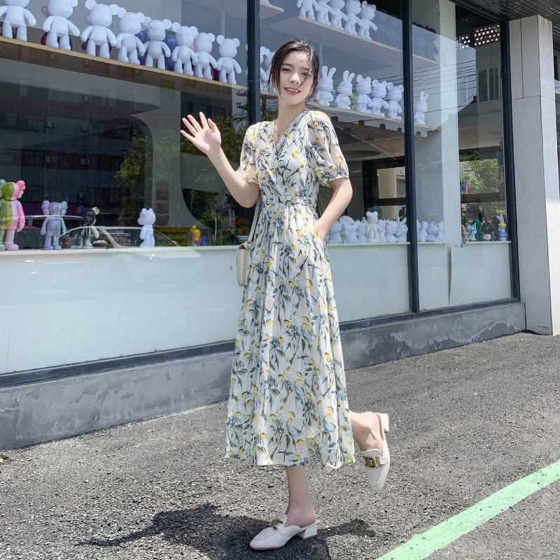 显瘦连衣裙新款宽松法式韩版碎花连衣裙