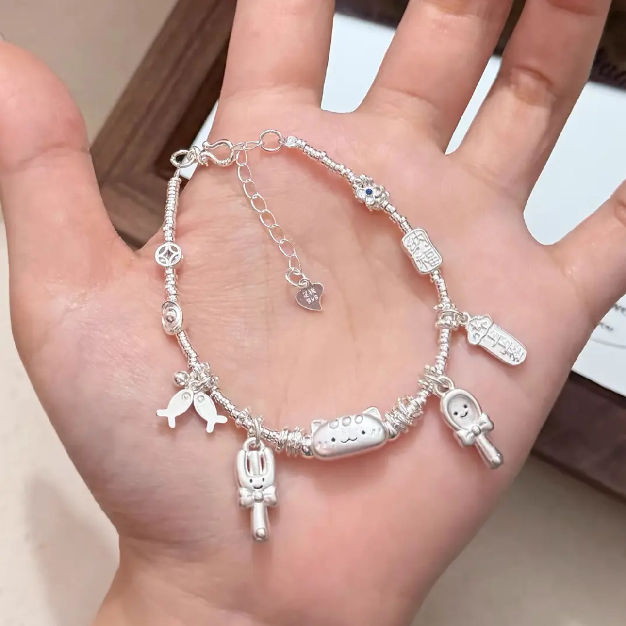 足银999纯银猫咪小鱼手链新中式小众设计手串送女友闺蜜生日礼物