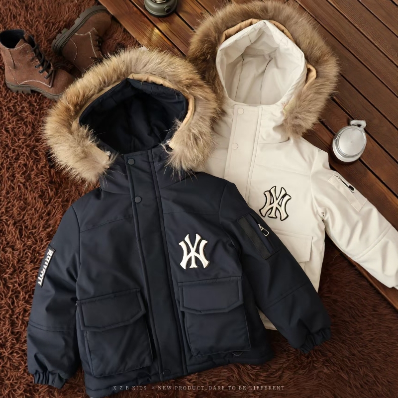 杜邦三防户外仿兔毛冲锋衣中大童工装派克服男女童防水亲子外套