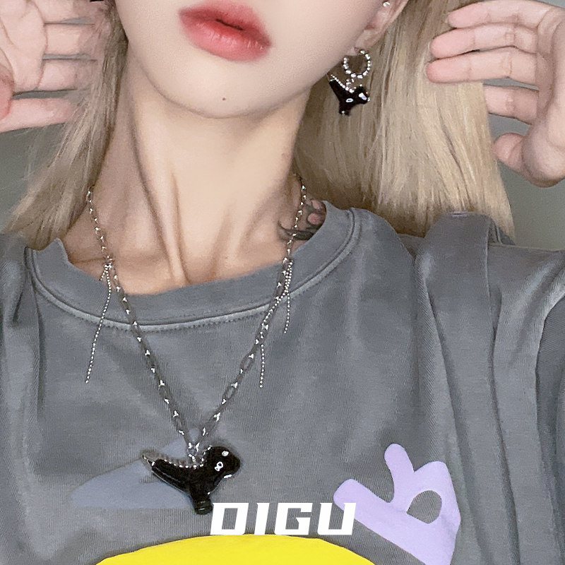 嘀咕家趣味小恐龙项链