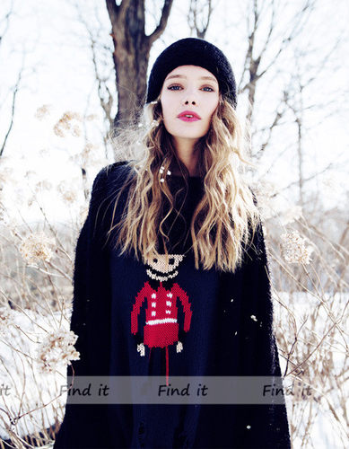 破洞士兵木头娃娃羊毛衫圆领