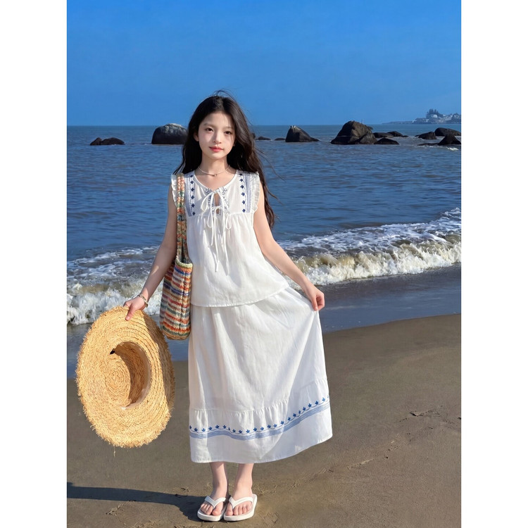 初中生独特漂亮裙子夏2026新款女孩夏日海边穿搭高颜值半身裙套装
