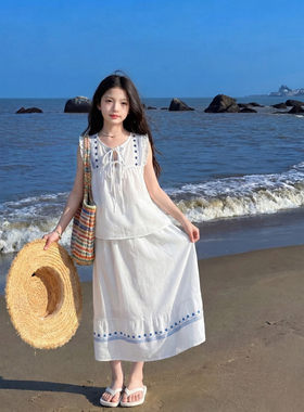 初中生独特漂亮裙子夏2026新款女孩夏日海边穿搭高颜值半身裙套装