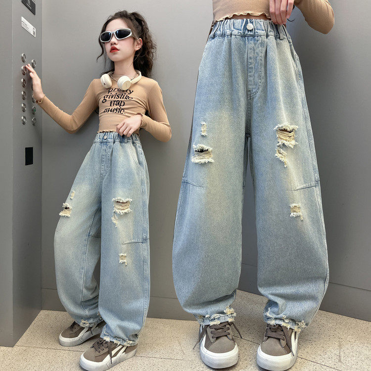 女童春款破洞牛仔裤2026新款女孩洋气烫钻宽松直筒裤中大童阔腿裤