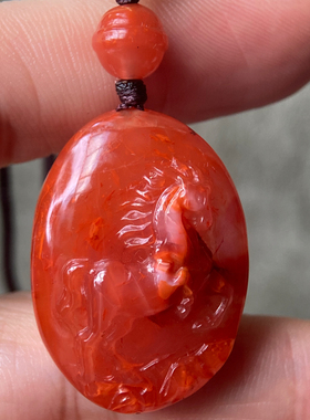 特价天然川料南红玛瑙骏马吊坠挂绳柿子红火焰红十二生肖雕刻项坠