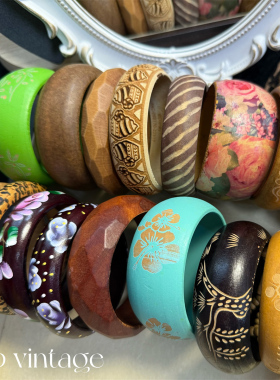 老货波西米亚木质彩绘大圈口手镯