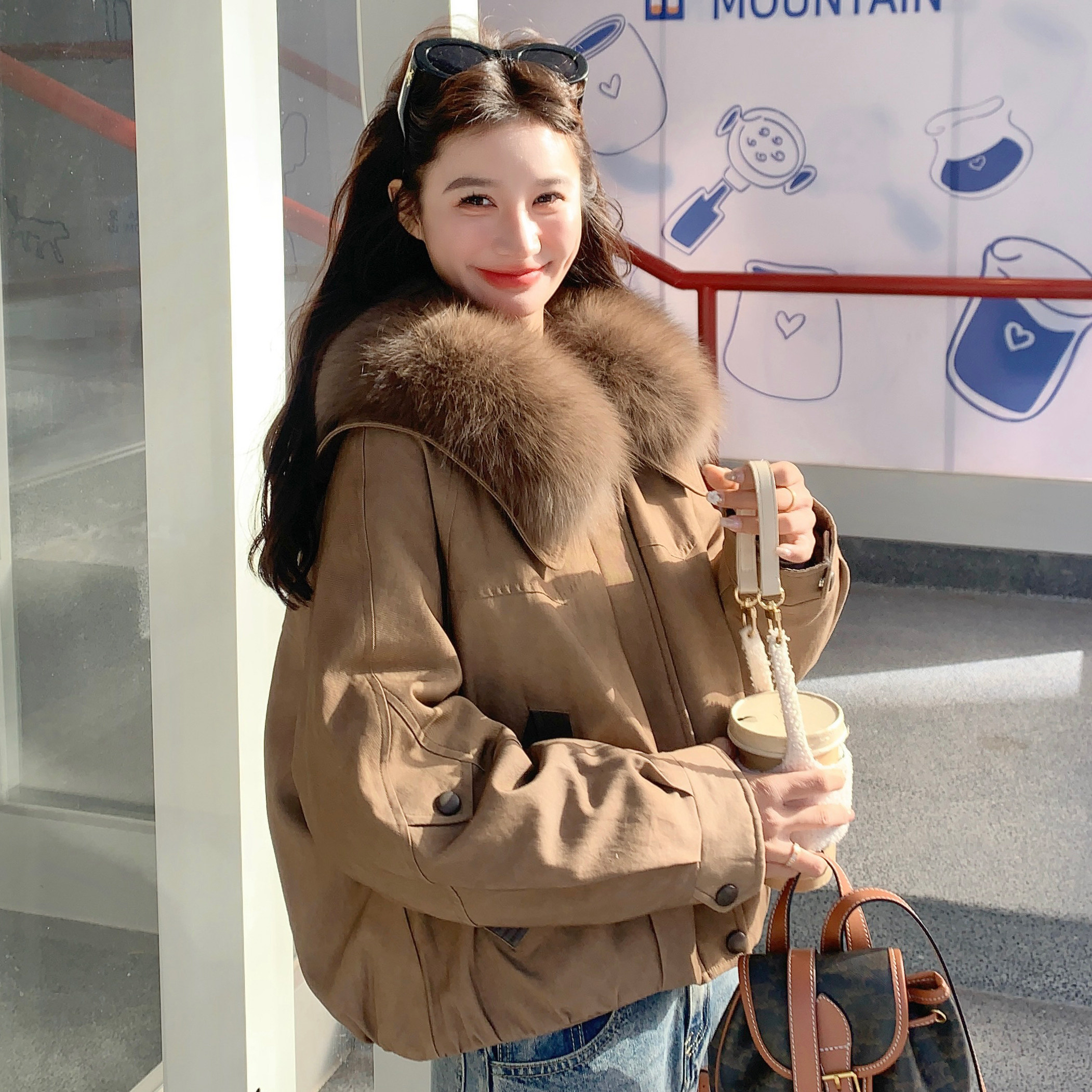 25冬新环保兔毛领pu皮拼接撞色短款90绒派克服170-6813-P295-K428，女装羽绒服，浙宝170