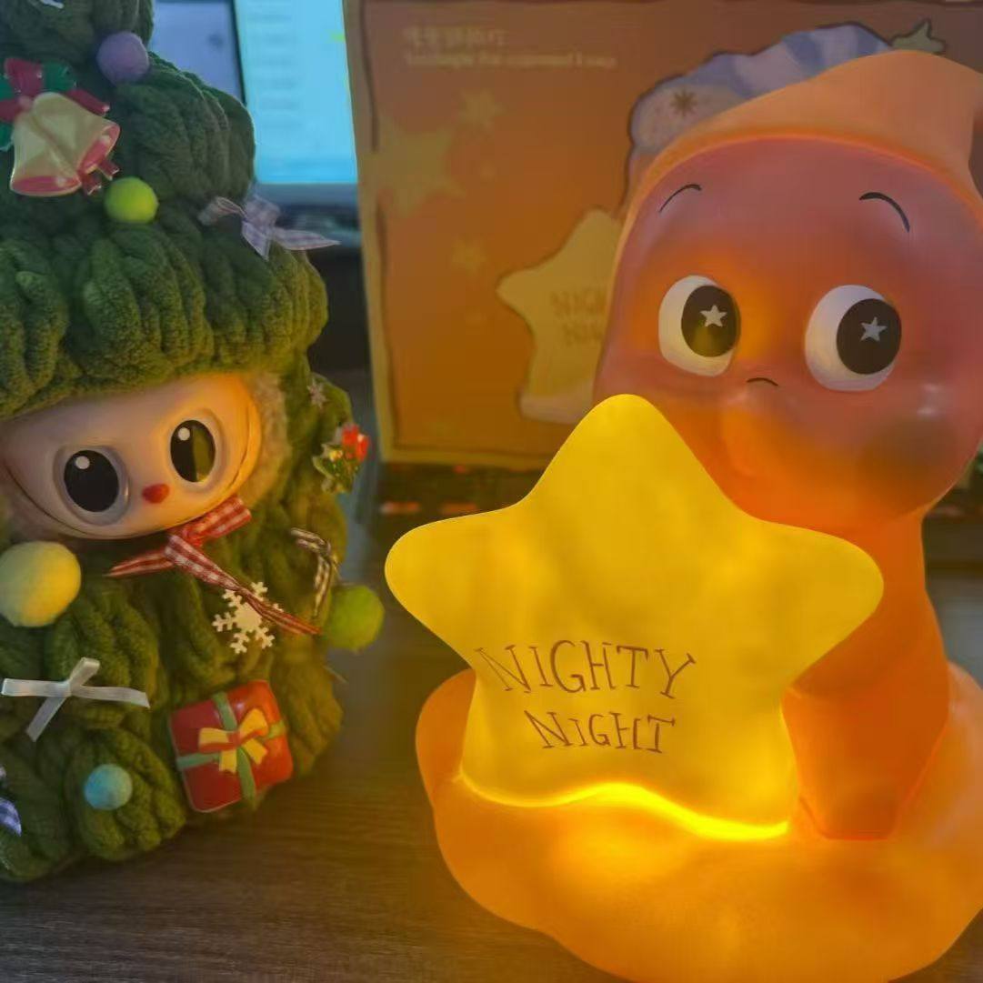 晚安拍拍灯居家潮流周边云朵灯星星人灯卡通触碰星星人经典系列灯